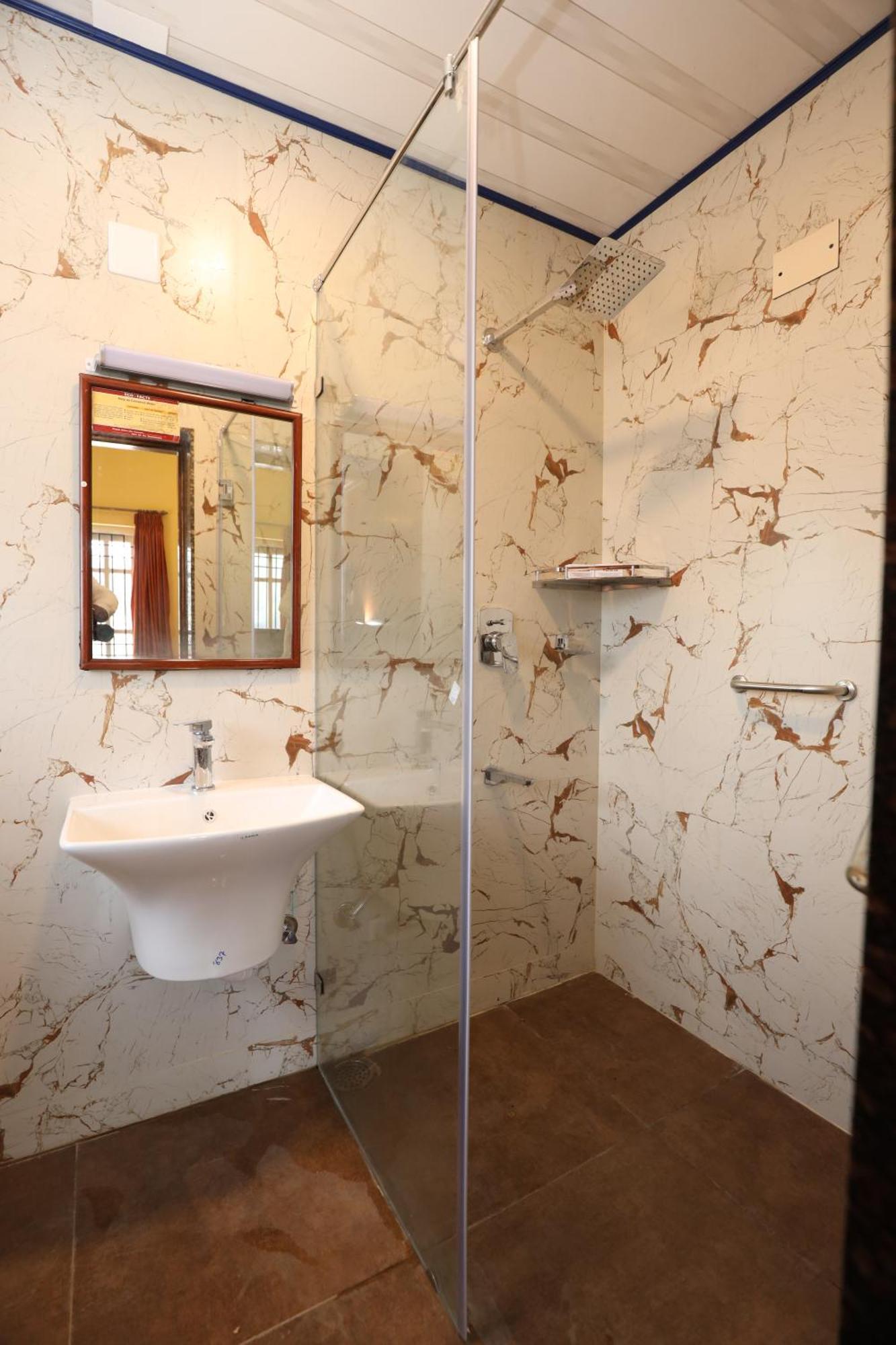 Hotel Silver Oak Ooty Εξωτερικό φωτογραφία