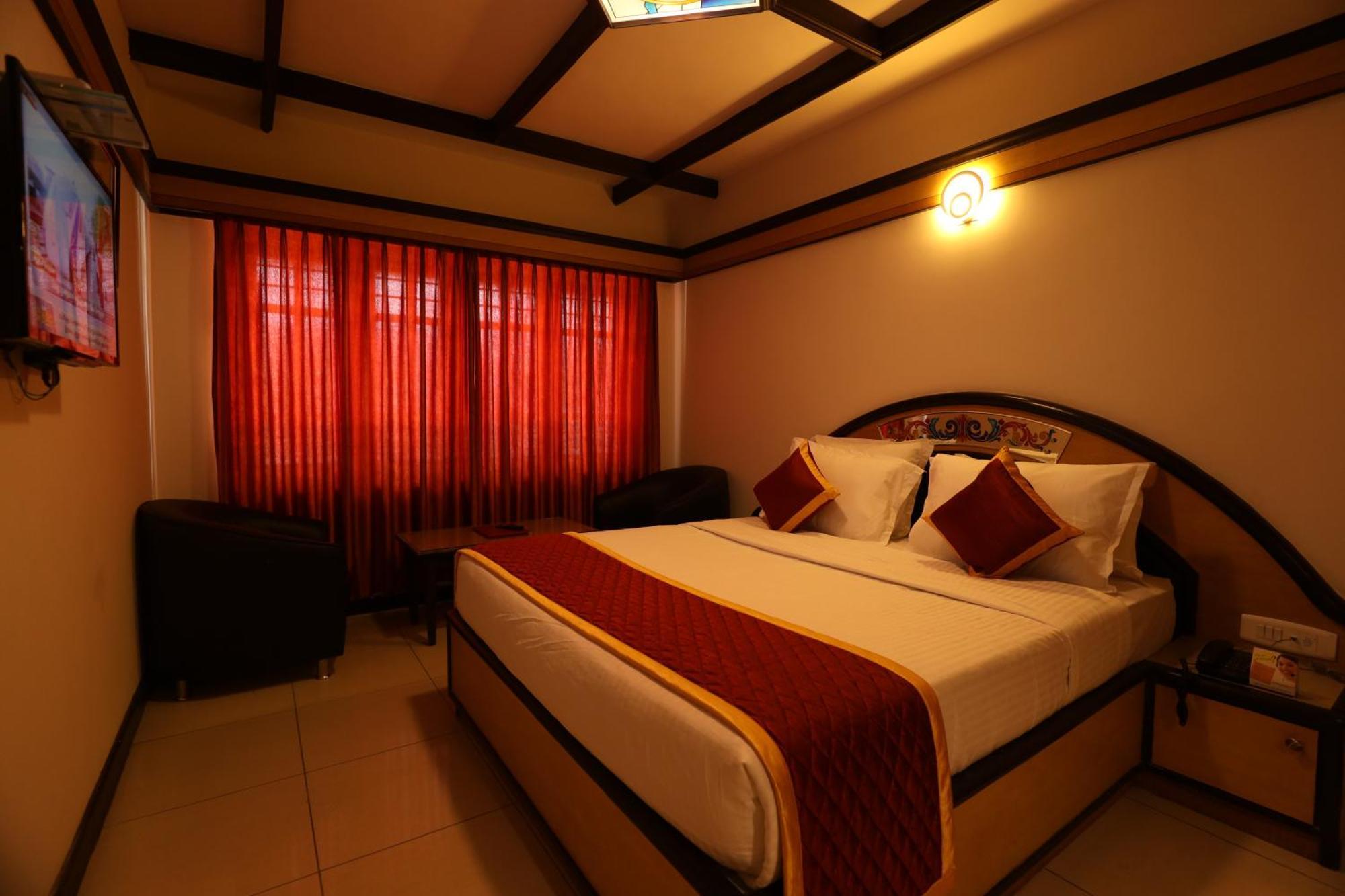 Hotel Silver Oak Ooty Εξωτερικό φωτογραφία